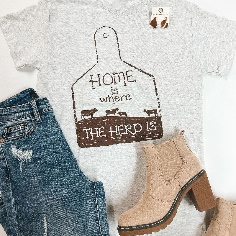 Home Is Where The Herd Is Short Sleeve Graphic Tee in Heather Grey