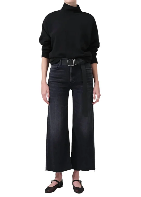 Lyra Wide Leg Crop Jeans In Medallion