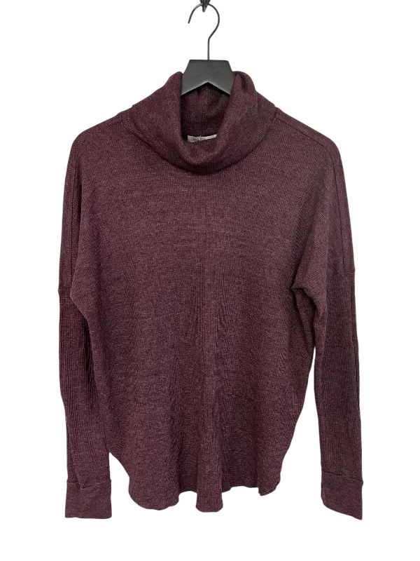 Top Long Sleeve By Michael Stars In Purple, Size: M